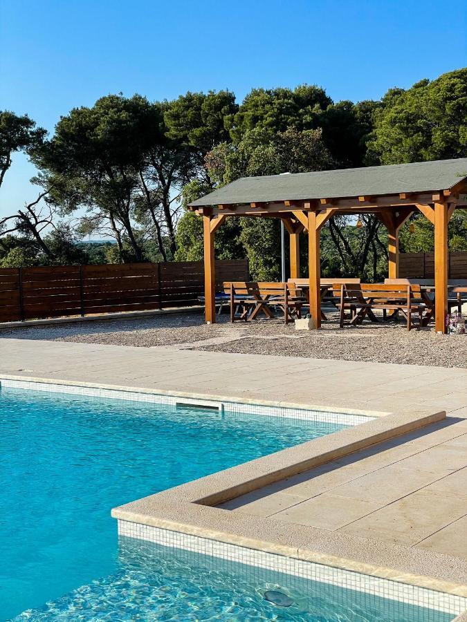 Apartments Borghetto Vinkuran Exterior foto