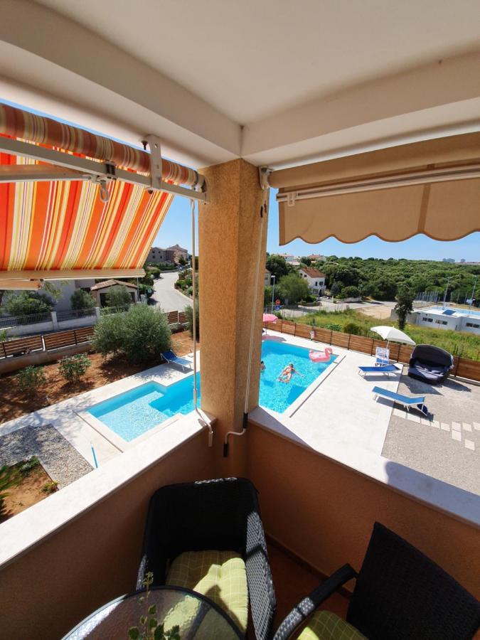 Apartments Borghetto Vinkuran Exterior foto