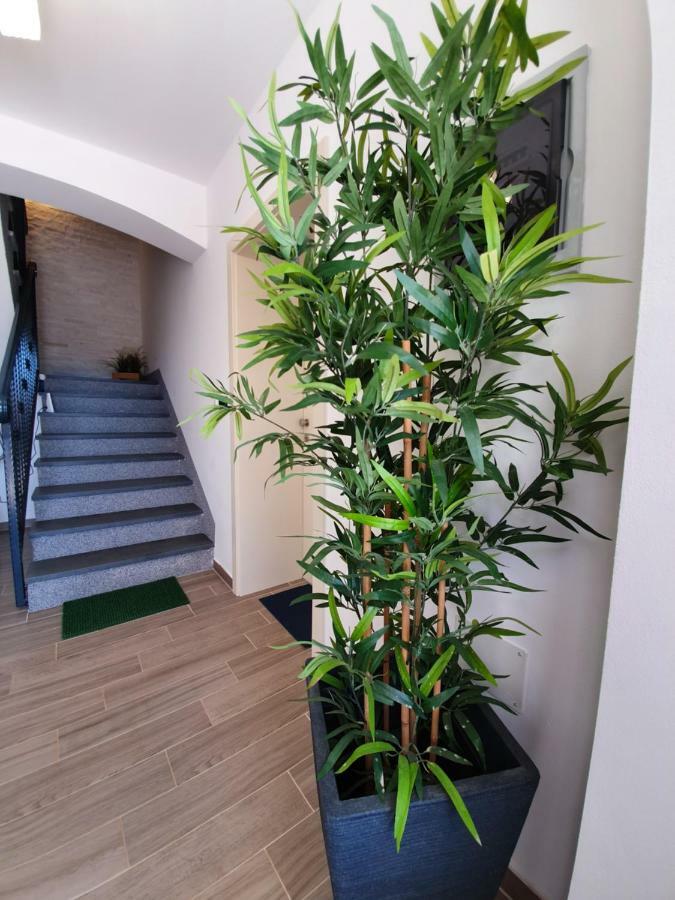 Apartments Borghetto Vinkuran Exterior foto